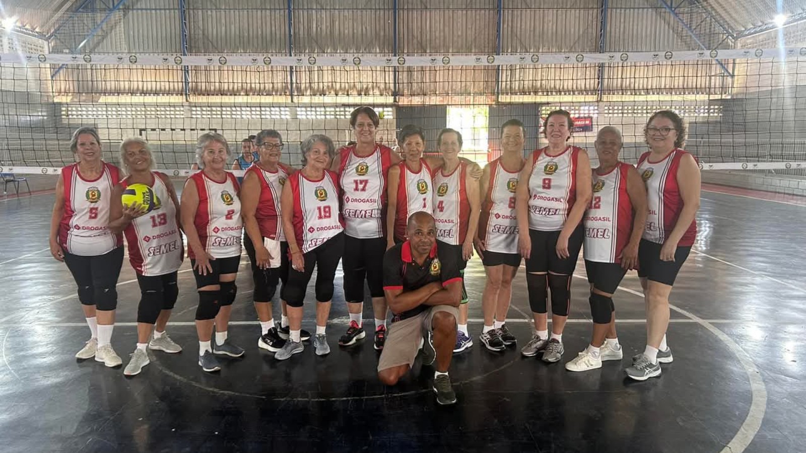 EQUIPE FEMININA 60+ CBVA