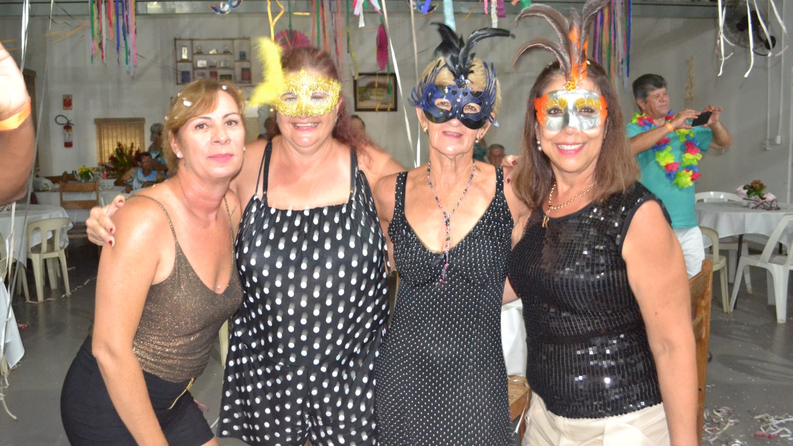 Baile Carnaval Sábado á Noite - linda festa 14
