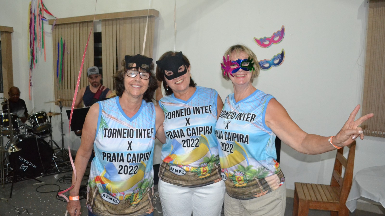 Baile Carnaval Sábado á Noite - linda festa 10